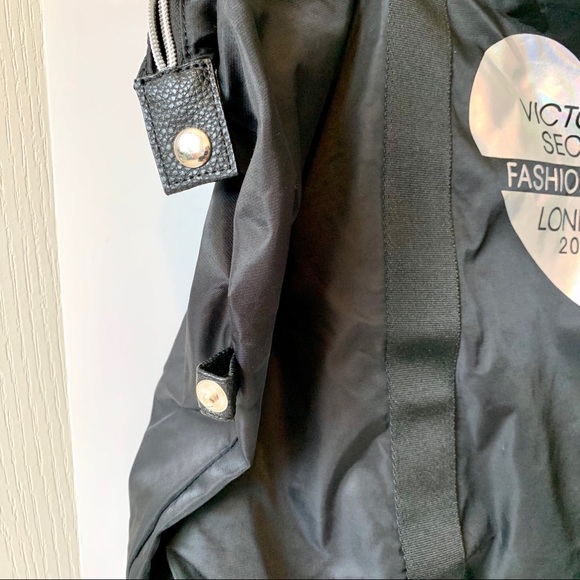 VICTORIA’S SECRET Fashion Show 2014 Large Tote Bag - Picture 3 of 10